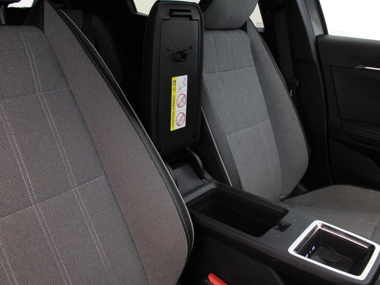 2023 Renault Megane E Tech EV60 160kW Iconic 60kWh Optimum Charge 5dr Auto Hatchback Electric Aut...