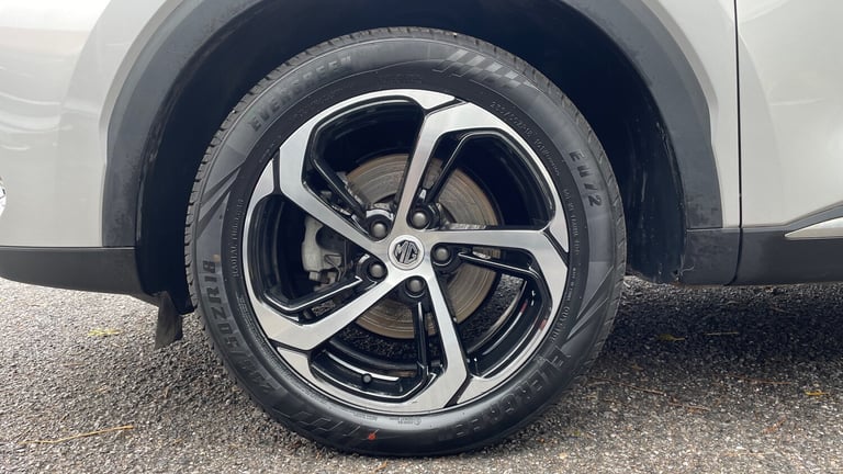 2024 MG HS 1.5 T-GDI SE 5dr DCT - Apple CarPlay/Android Auto  Petrol