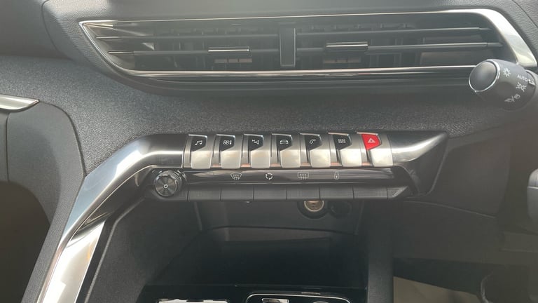 2023 Peugeot 3008 1.2 PureTech Allure Premium+ 5dr EAT8 Petrol Estate Estate Petrol Automatic