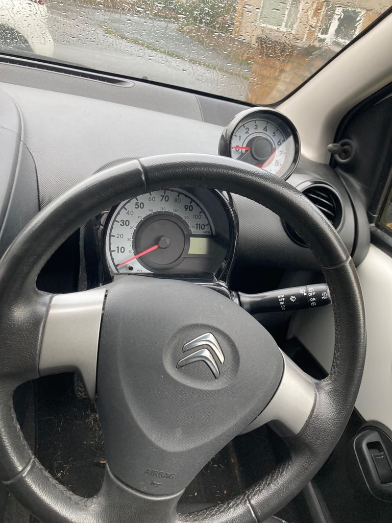 Citroen, C1, Hatchback, 2014, Manual, 998 (cc), 3 doors