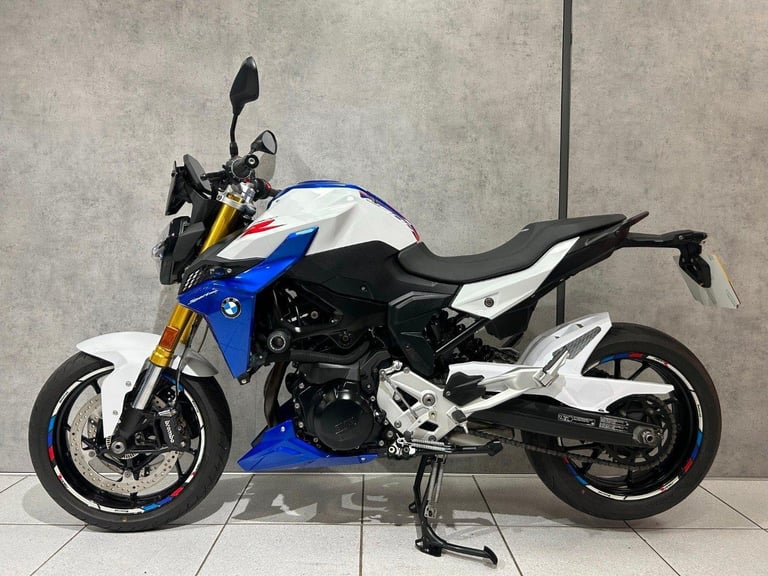 image for 72/2022 BMW F900R Sport - 7106 miles - TRI-COLOUR!