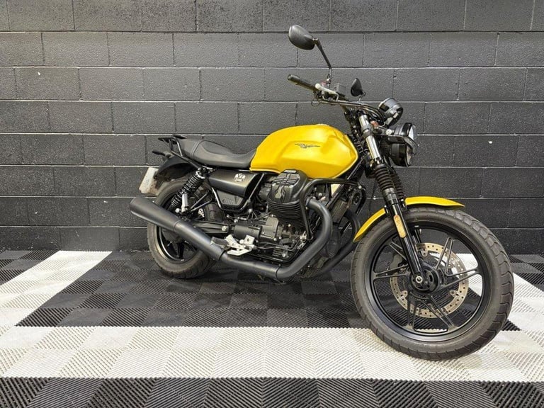 2023 23 MOTO GUZZI V7 853 IV STONE ROADSTER/RETRO PETROL MANUAL EURO 5 (65 PS)