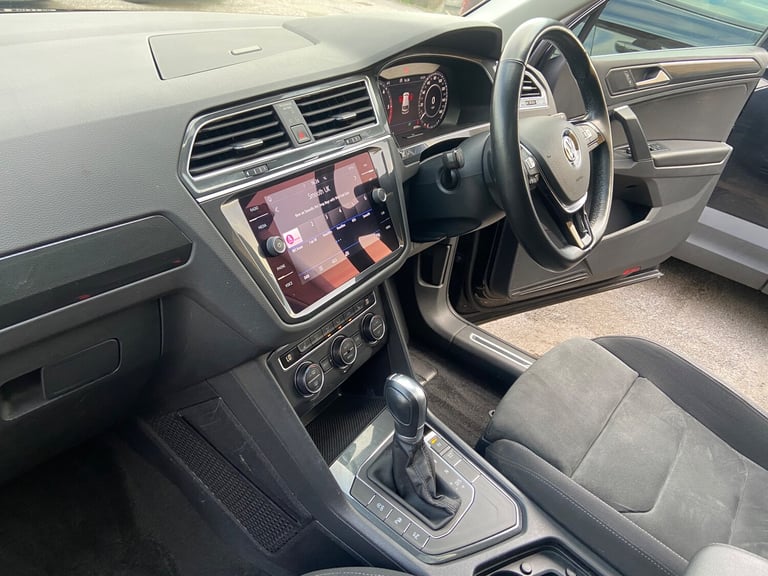 2019 Volkswagen Tiguan 2.0 TDI SEL SUV 5dr Diesel DSG Euro 6 (s/s) (150 ps)