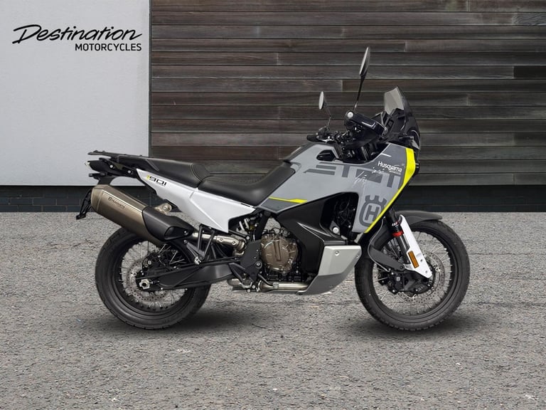 image for 2025 Husqvarna Street NORDEN 901 Petrol grey 6 Speed