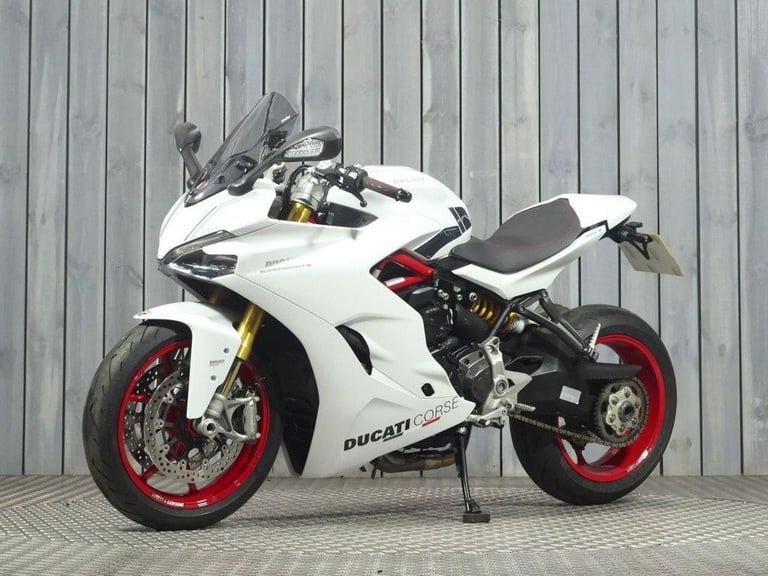 2017 17 DUCATI SUPERSPORT 950 S