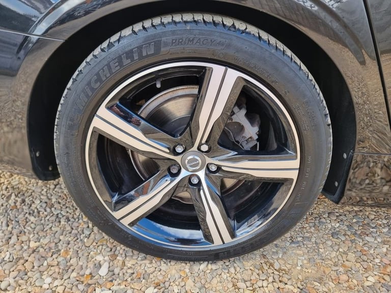 2020 Volvo S90 2.0h T8 Twin Engine 10.4kWh R-Design Plus Saloon 4dr Petrol Plug-in Hybrid  Saloon...