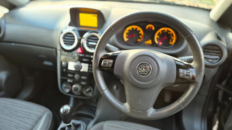 2014 Vauxhall Corsa 1.4 Excite 3dr [AC] HATCHBACK Petrol Manual