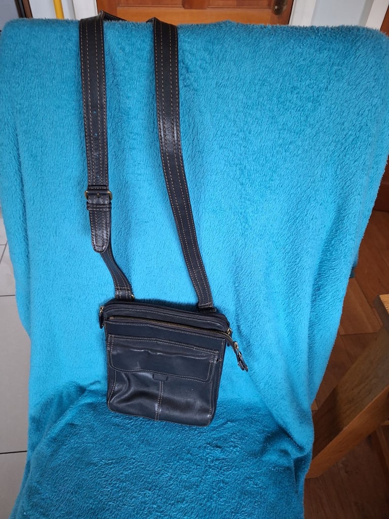 image for Fossil Crossbody bag.