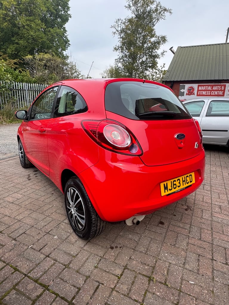 Ford, KA, Hatchback, 2013, Manual, 1242 (cc), 3 doors