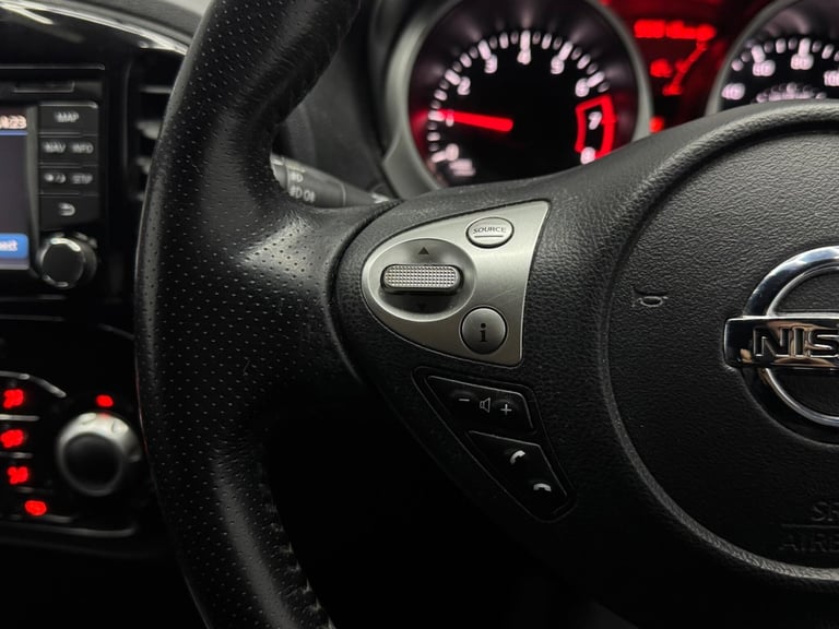 2016 Nissan Juke 1.6 Tekna 5dr Xtronic HATCHBACK PETROL Automatic