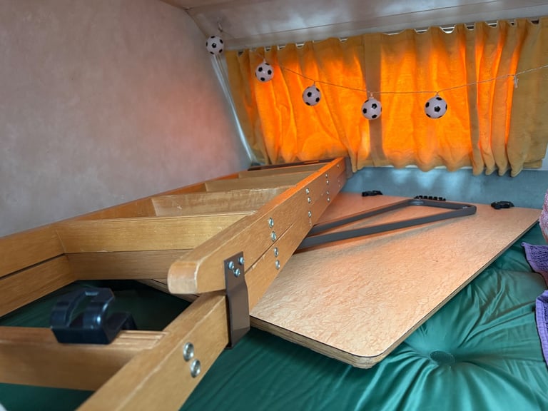 Peugeot, BOXER 320 LWB, 2000, 2446 (cc), full years MOT