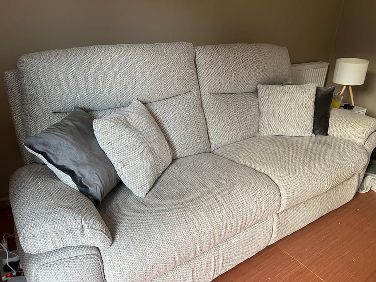 Recliner Sofa 