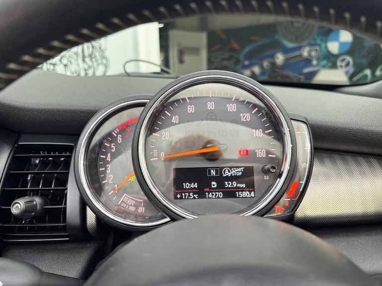 2020 MINI Convertible 1.5 Cooper Exclusive Convertible 2dr Petrol Manual Euro 6 (s/s) (136 ps) Co...