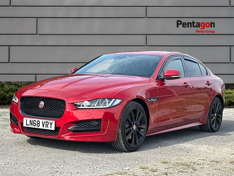  Jaguar Xe 2.0i Gpf R Sport Saloon 4dr Petrol Auto Euro 6 s/s 250 Ps Petrol