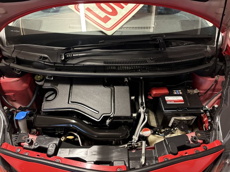 TOYOTA AYGO 1.0 VVT-i x-play 2016