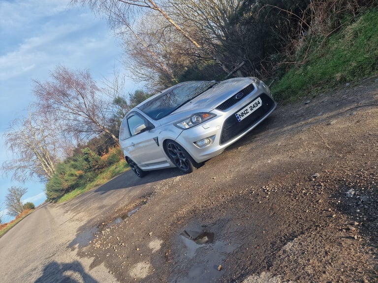 Ford, FOCUS, Hatchback, 2009, Manual, 2522 (cc), 3 doors