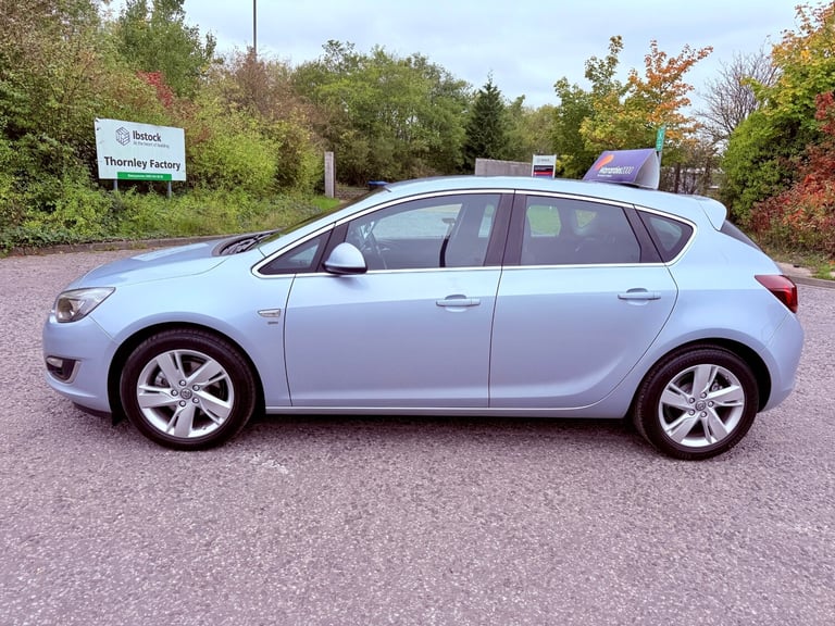 2015 15 VAUXHALL ASTRA 2.0 CDTI SRI ECOFLEX 6 SPEED MANUAL £35 TAX AMAZING CAR