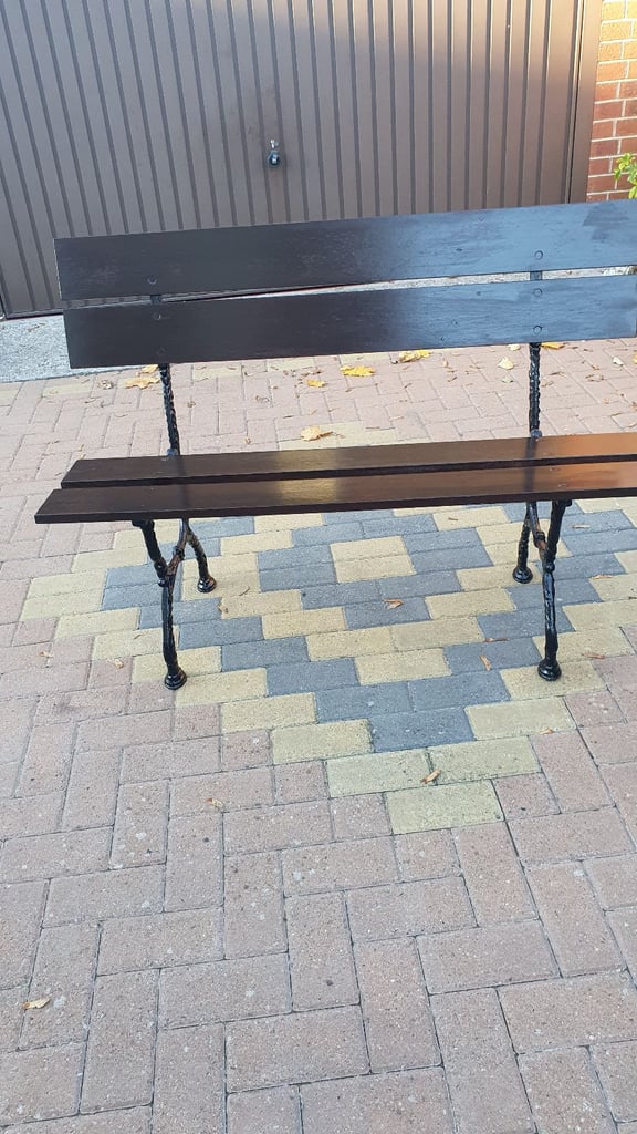 image for BARGAIN garden bench