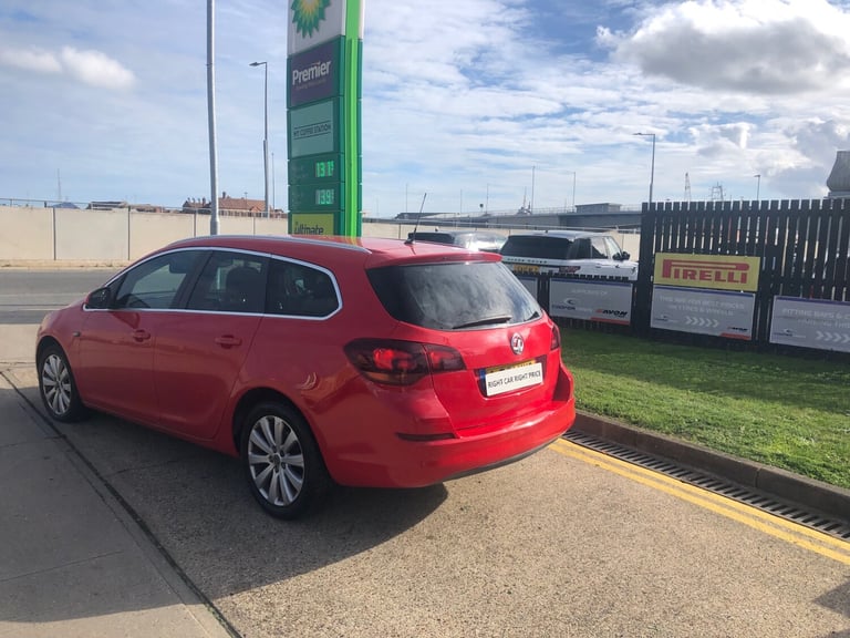 2011 Vauxhall Astra 1.6i 16V SE 5dr Auto ESTATE Petrol Automatic