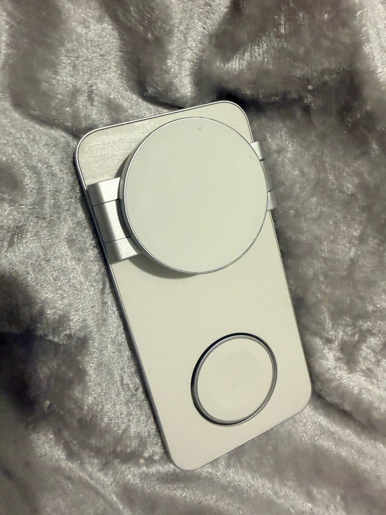 image for Wireless charger 