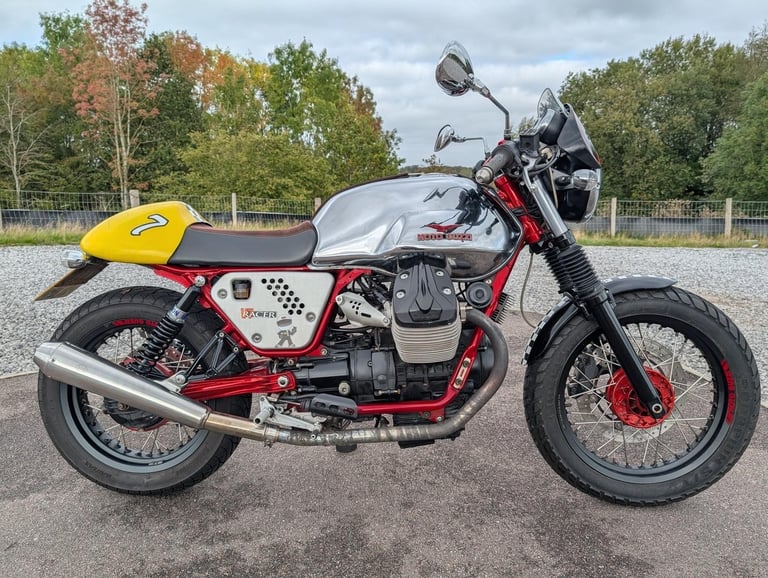 2014 MOTO GUZZI V7 RACER