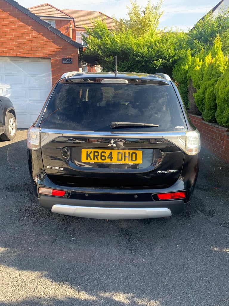 Mitsubishi, OUTLANDER, Estate, 2014, Semi-Auto, 2268 (cc), 5 doors