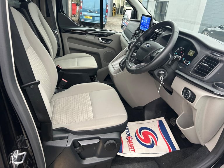 2022 Ford Tourneo Custom 2.0 320 EcoBlue Zetec Auto L2 Euro 6 (s/s) 5dr MPV Diesel Automatic