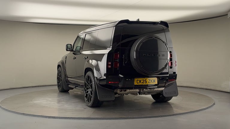 2025 Land Rover Defender 110 3.0 D250 MHEV X-Dynamic SE Hard Top SUV 5dr Diesel Auto 4WD MWB Euro...