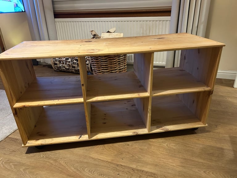 Storage unit. Tubs not included. 