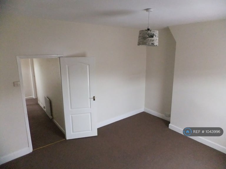 2 bedroom house in Meredith Street, Crewe, CW1 (2 bed) (#1043996)