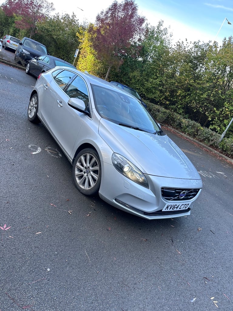 Volvo, V40, Hatchback, 2014, Manual, 1560 (cc), 5 doors