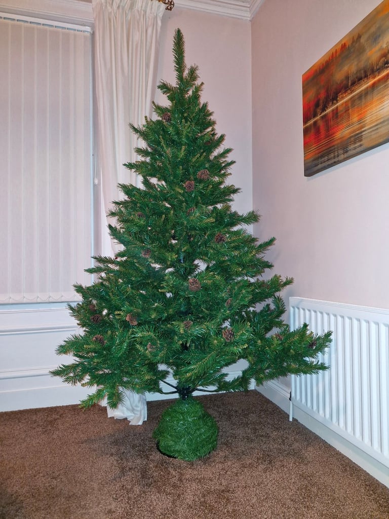 7ft christmas tree