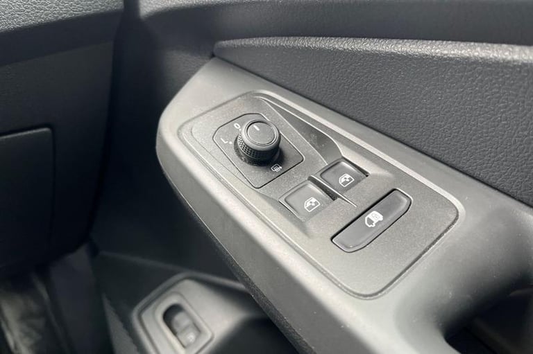 2025 Ford Transit Connect 250 Trend AUTO L2 LWB 1.5 EcoBoost PHEV 150ps, CRUISE CONTROL, REAR PAR...