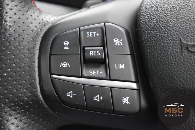 2019 Ford Focus 2.0 EcoBlue ST-Line X 5dr Auto HATCHBACK DIESEL Automatic