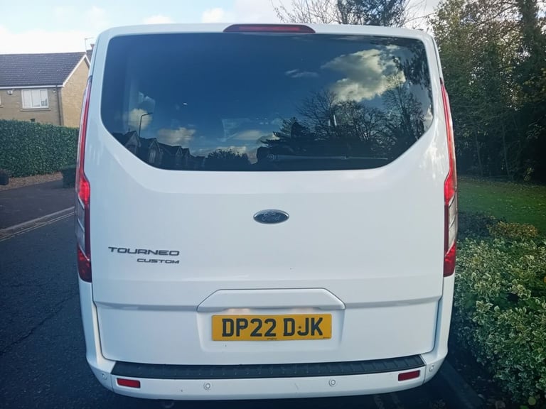 2022 Ford Tourneo Custom 2.0 320 EcoBlue Titanium Minibus 5dr Diesel Auto L2 Euro 6 (s/s) (130 ps...