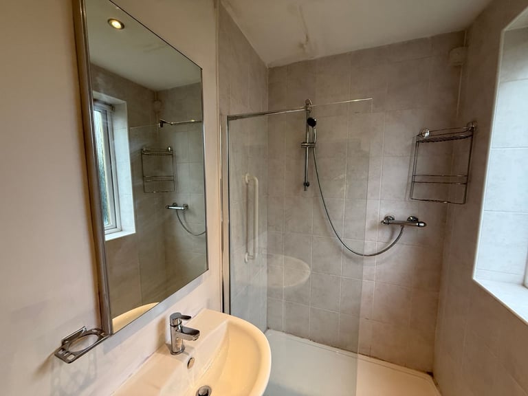 101 Curzon Street, Glasgow G20 9HB