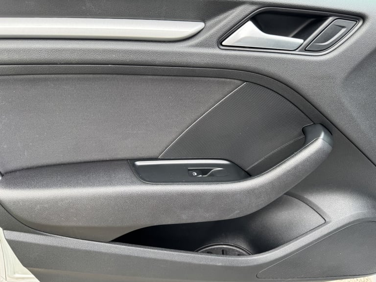 2014 Audi A3 1.6 TDI SE 5dr HATCHBACK Diesel Manual