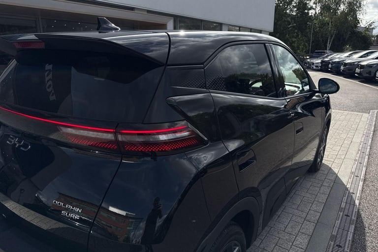 2025 BYD Dolphin 43.2kWh Comfort Hatchback 5dr Electric Auto (154 ps) HATCHBACK Electric Automatic