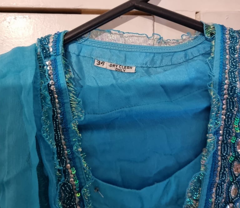 New.Light blue churidar kameez, jacket, scarf sequin embroidered wedding party asia. Asian dress