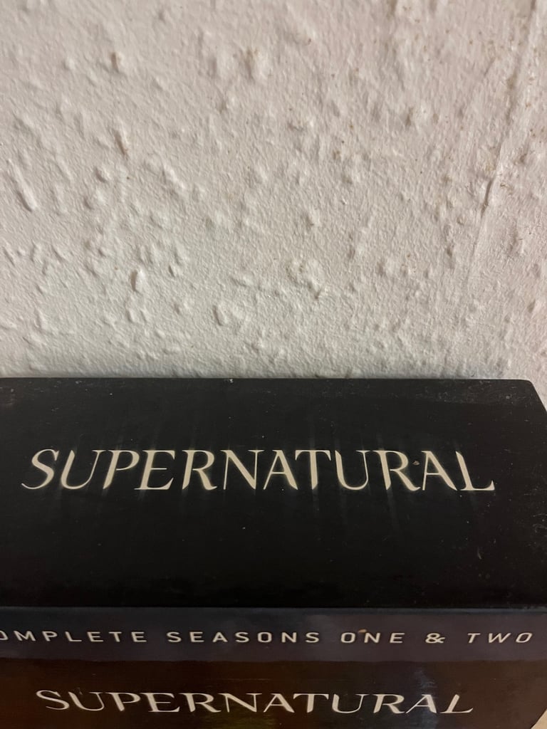 Supernatural seasons 1 & 2 