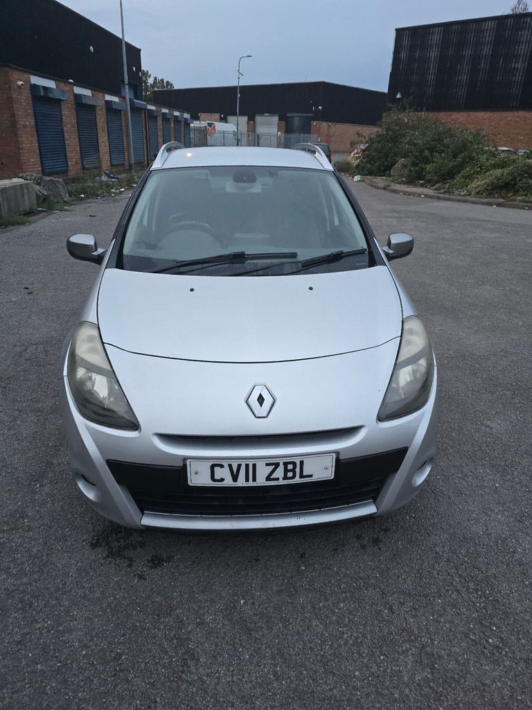 Renault, CLIO, Estate, 2011, Other, 1598 (cc), 5 doors