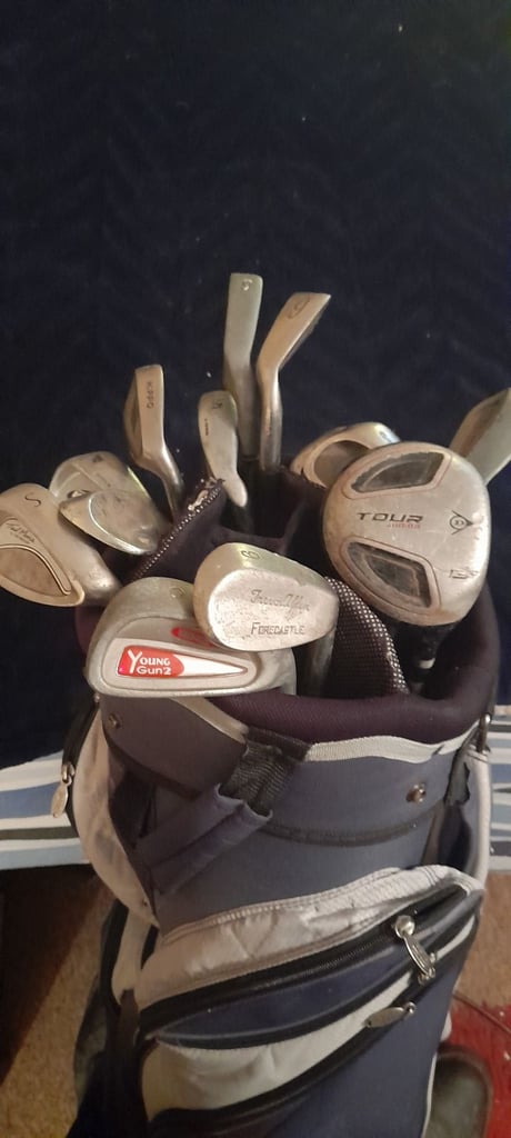 Golf clubs 