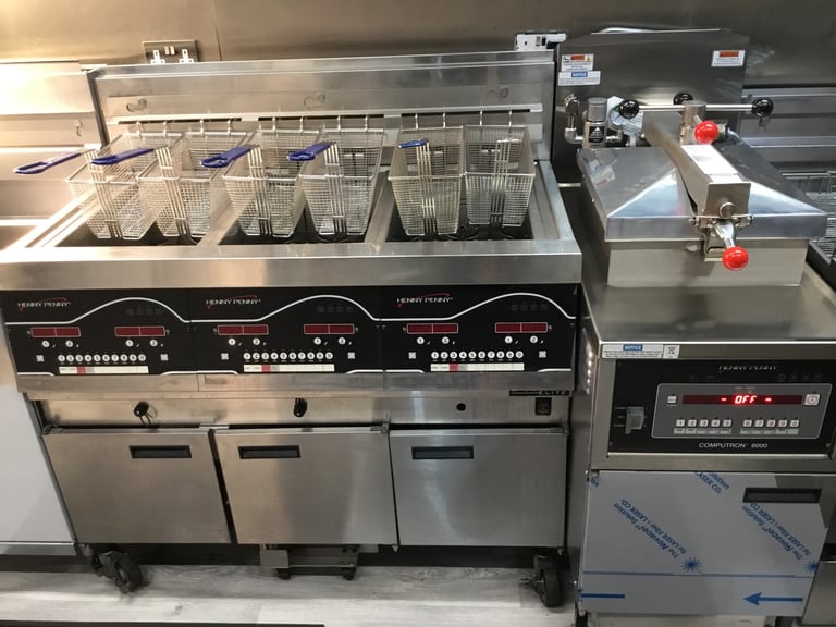  Henny Penny Chicken Shop Equipment Largest Stock GENUINE ORIGINAL EQUIPMENT Only