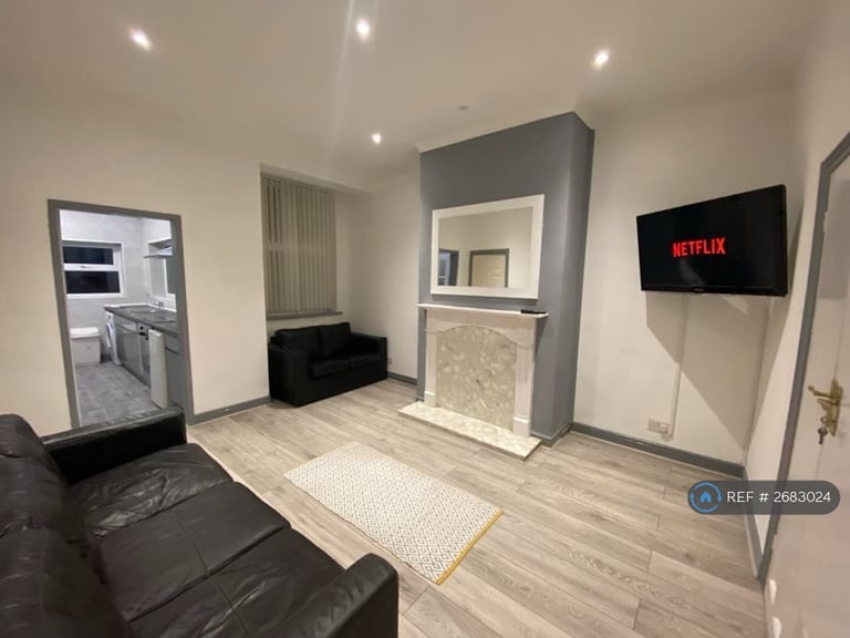 4 bedroom house in Burscough Street, Ormskirk, L39 (4 bed) (#2683024)