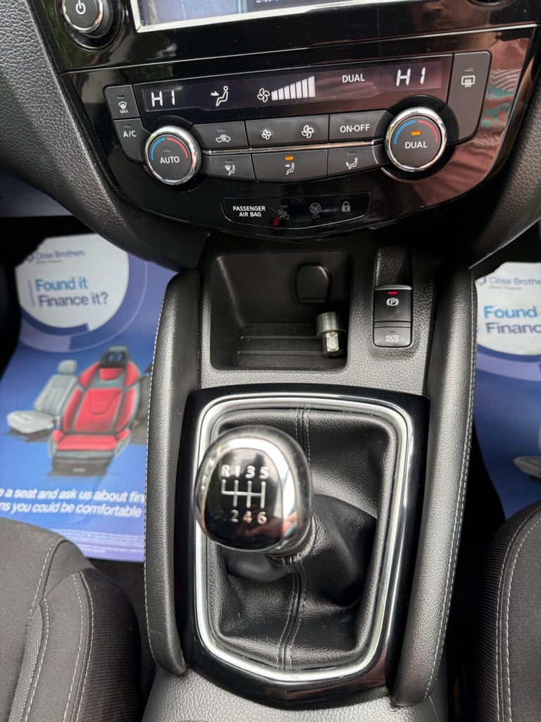 2018 Nissan Qashqai 1.5 dCi N-Connecta Euro 6 (s/s) 5dr HATCHBACK Diesel Manual