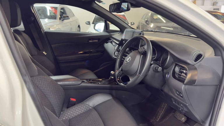 2023 Toyota C-HR 1.8 Hybrid Design 5dr CVT HATCHBACK PETROL/ELECTRIC Automatic
