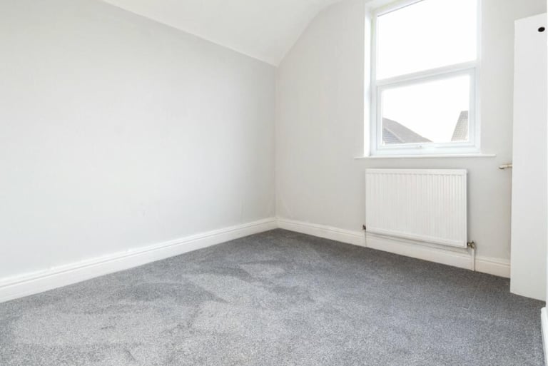 Potential 5-Bedroom HMO on Wellington Street, Grimsby,DN32 7JS