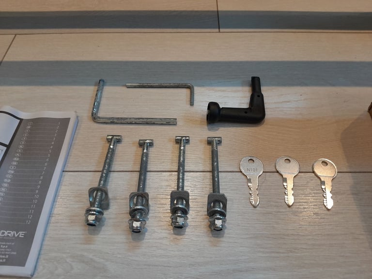 Steel Roof Bars