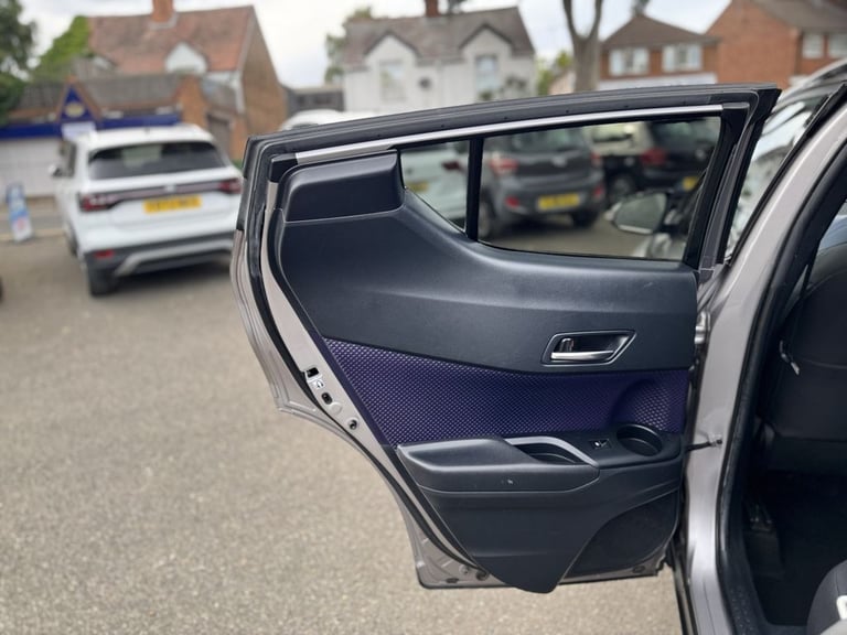 2018 Toyota C-HR 1.2T Dynamic 5dr HATCHBACK PETROL Manual