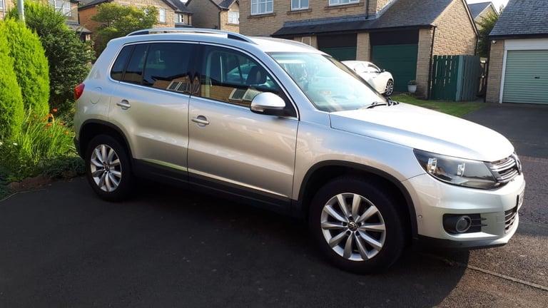 image for Volkswagen, TIGUAN, Estate, 2014, Manual, 1968 (cc), 5 doors